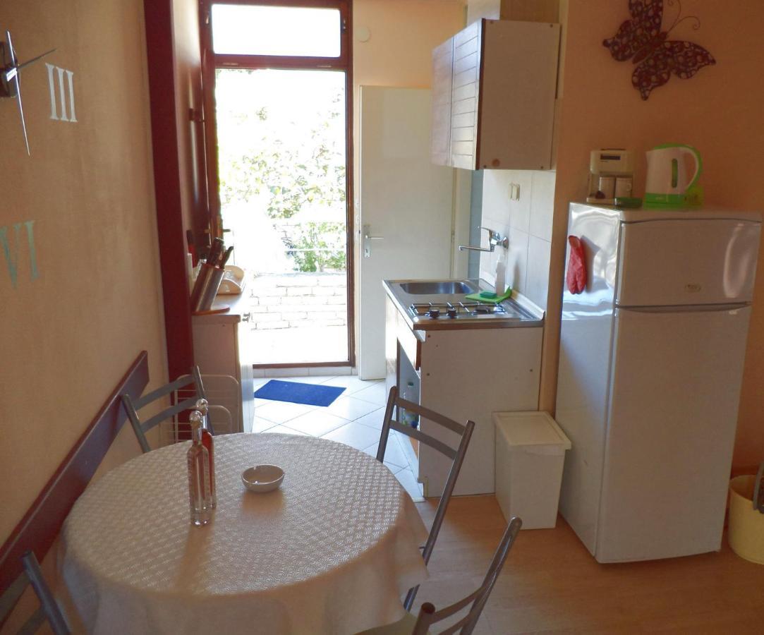 Apartment Blanka Петрчане Экстерьер фото